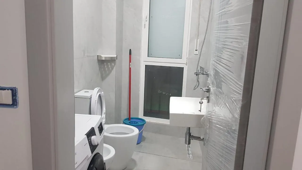 Komuna Parisit Aprtament Tirana Apartamento