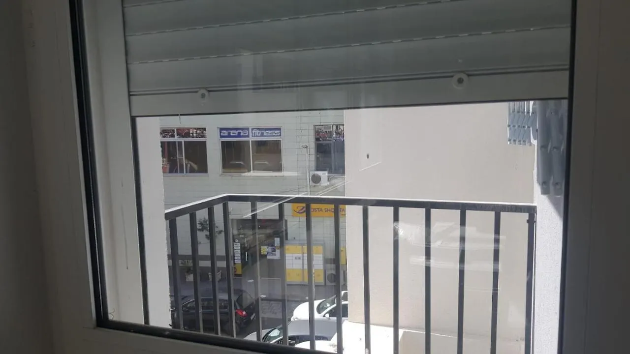 Apartamento Komuna Parisit Aprtament Tirana